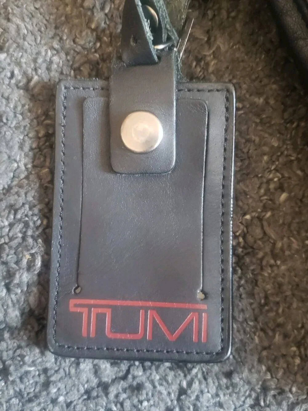 Tumi Men's Black Medium Messenger Bag Zip Closure Cross-Body Strap Business